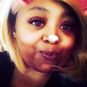 Meet your Posher, Aisha